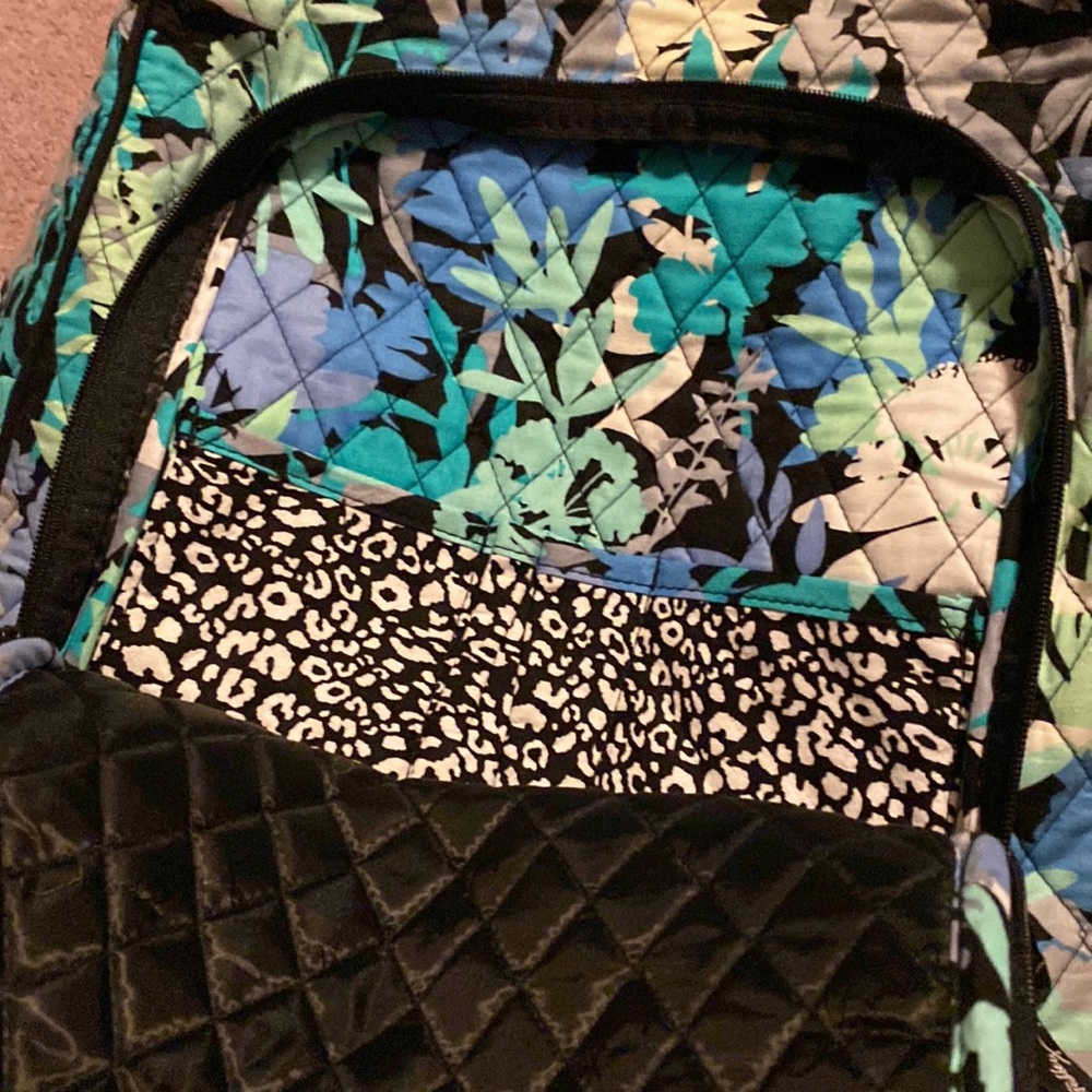 Vera Bradley backpack - Picture 6 of 6